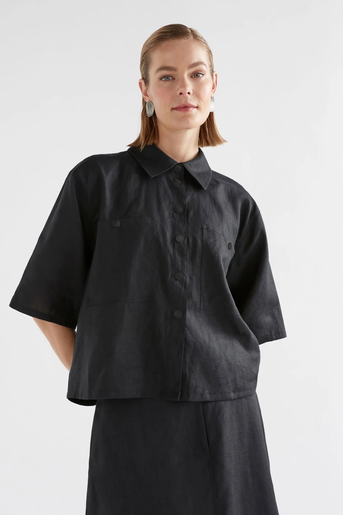 Nayte Linen Shirt - Black