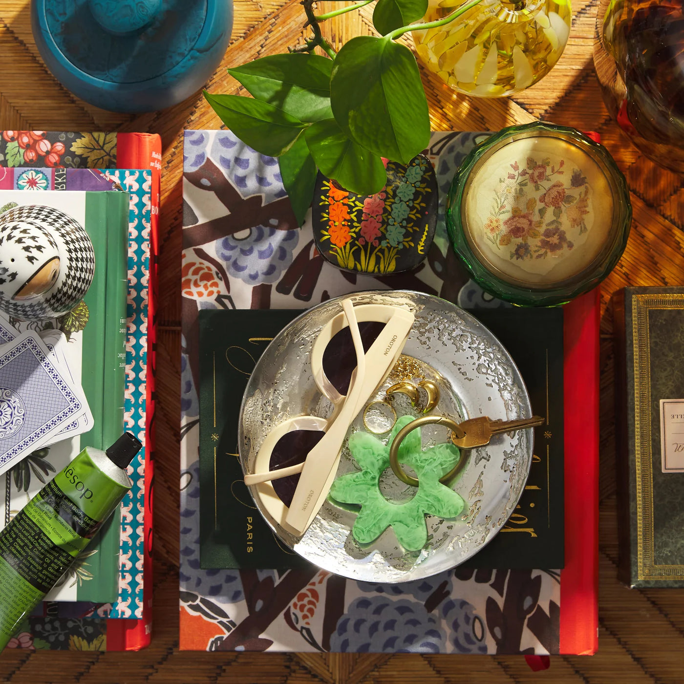 table with shades and key ring